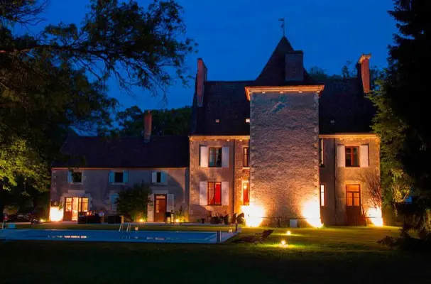 Château Le Sallay - Night view