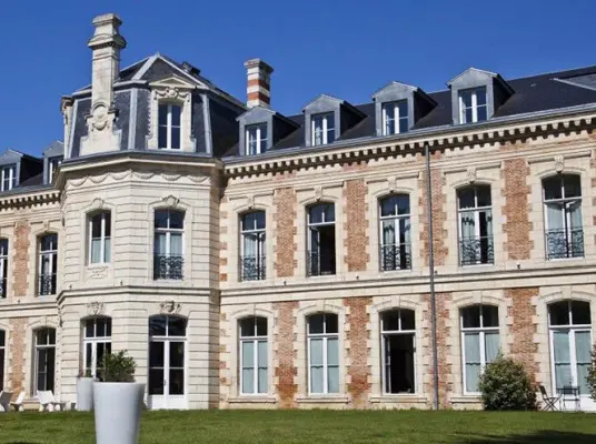 Hôtel et Spa du Château - Façade