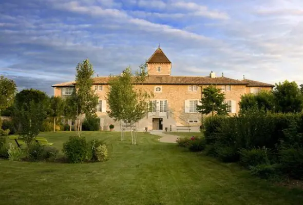 Château de Besseuil - lieu idéal pour louer une salle de séminaire en haute saône