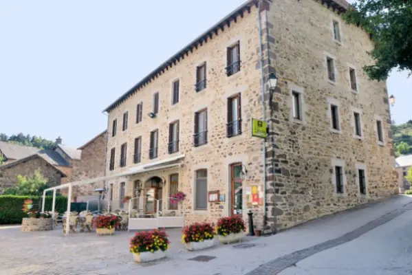 Auberge de l'Allagnonette - Lieu de séminaire à Saint-Poncy-en-Margeride-Cantal (15)