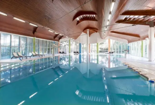 Hôtel Atlantic Thalasso et Spa Valdys - piscine pour se detendre après une journée d'étude