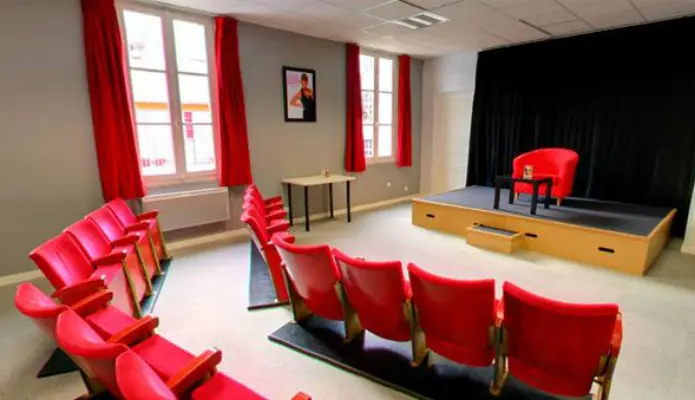 La Cie du café théâtre - l'événementiel - Salle en configuration théâtre