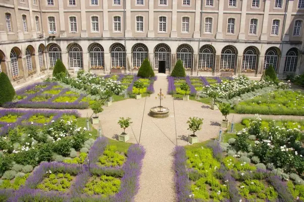 Abtei von Prémontres – Garten