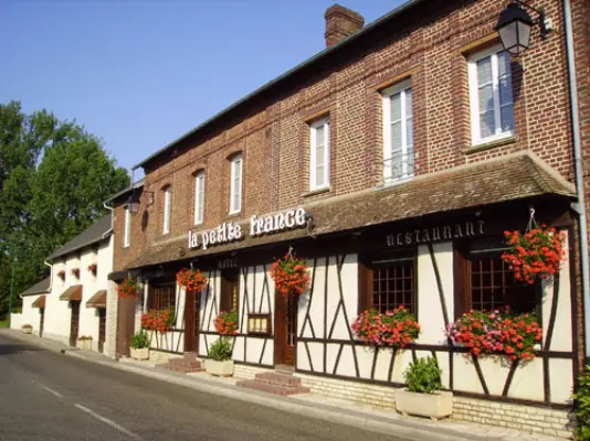 La Petite France - restaurant gastronomique à crillon