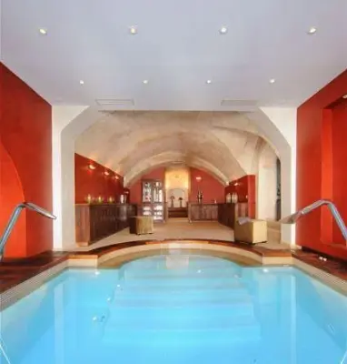 Hôtel SPA Le Calendal - piscine