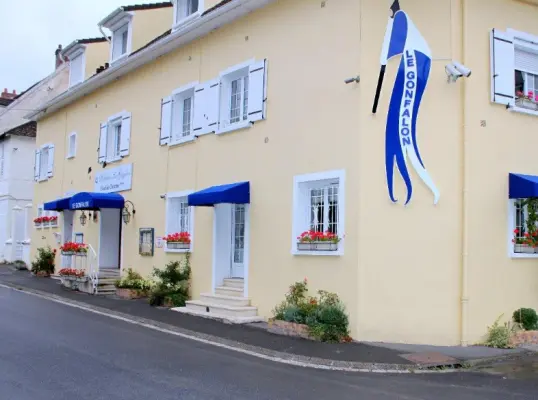 Le Gonfalon gastronomic inn - Seminar location in Germigny-l'Évêque (77)