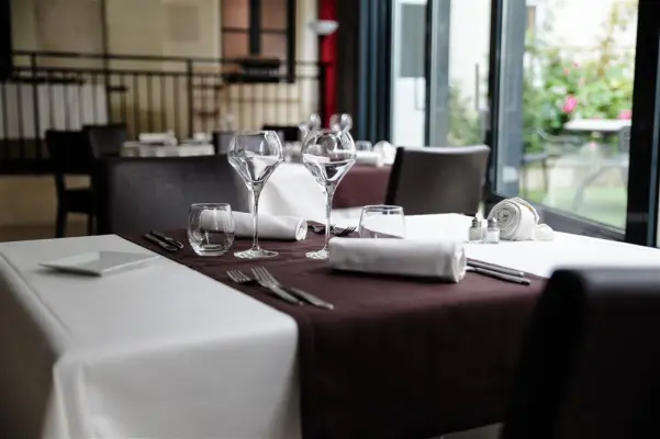 Domaine des Thômeaux, Hôtel Restaurant Spa - Table