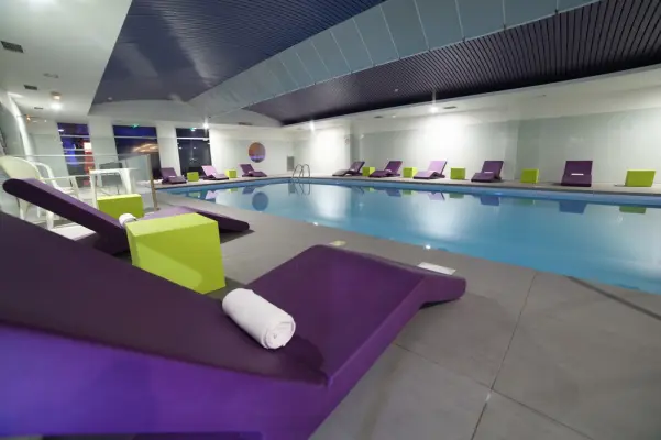 Hotel Plaza – Futuroskop-Standort – Schwimmbad