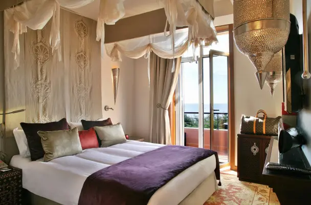 Tiara Yaktsa Côte d'Azur - Bedroom