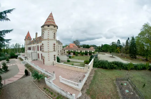 Château de Lastours - Extérieur