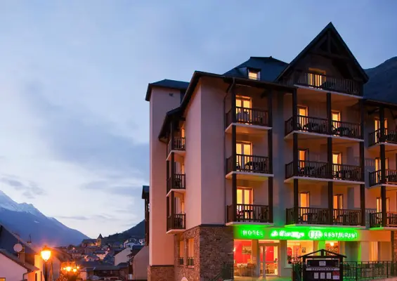 Hotel Montaigu - 3 Sterne-Hotel für Wohn-Seminare