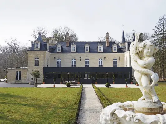 Château de Breuil - Local do seminário em Bruyeres-et-Montberault (02)
