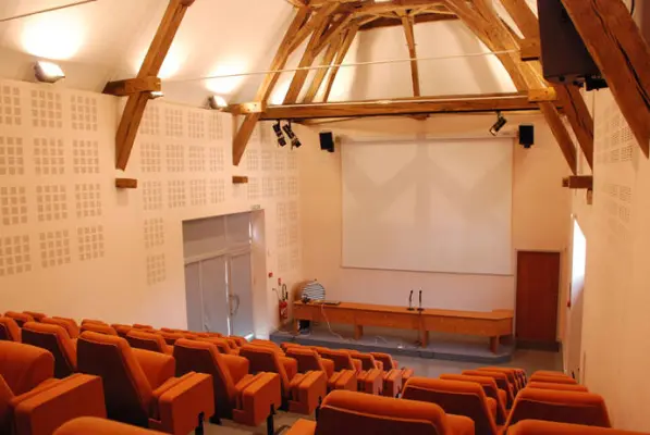 Centre Eden - auditorium pour séminaires en saône-et-loire 71
