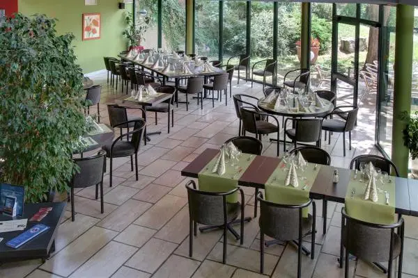 Best Western Hôtel du Golf d'Albon - Restaurant