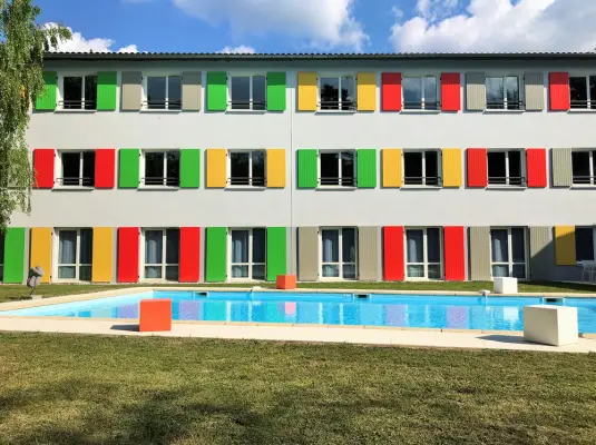 Hôtel Full Colors - Façade