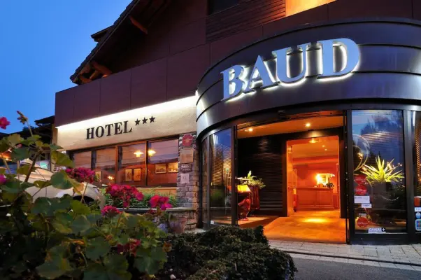 Restaurante Baud Hotel en Bonne