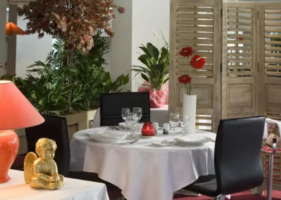 Gran Carlina Suites & Spa - table