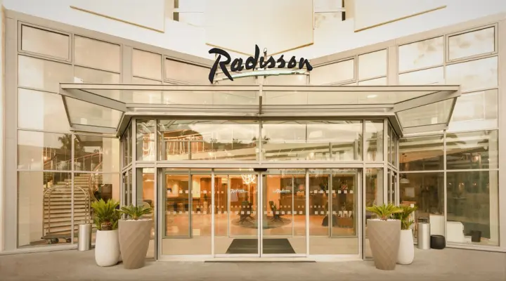 Radisson Hotel Nice Airport - 