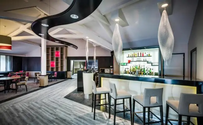 Quality Hôtel Clermont Kennedy - Bar Lounge