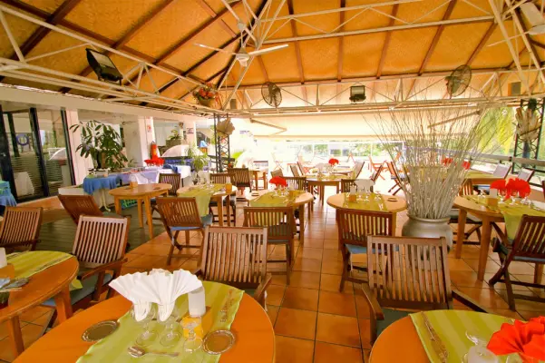 Karibea Squash Hotel - The restaurant offers quality cuisine