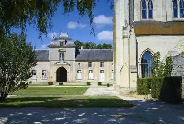 Abbaye d'Ardenne - Lieu de séminaire à Saint-Germain-La-Blanche-Herbe (14)