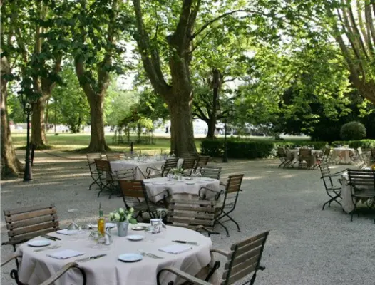 Château des Alpilles - Terrasse du restaurant