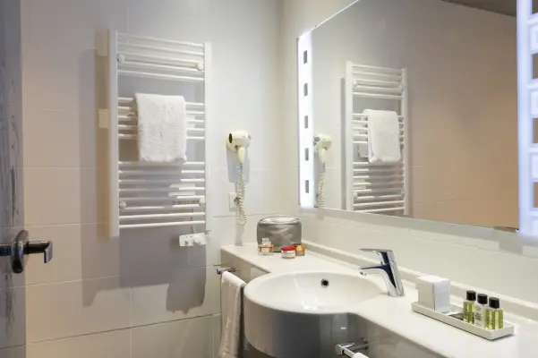 Hôtel Roi Soleil Prestige Colmar - Salle de bain