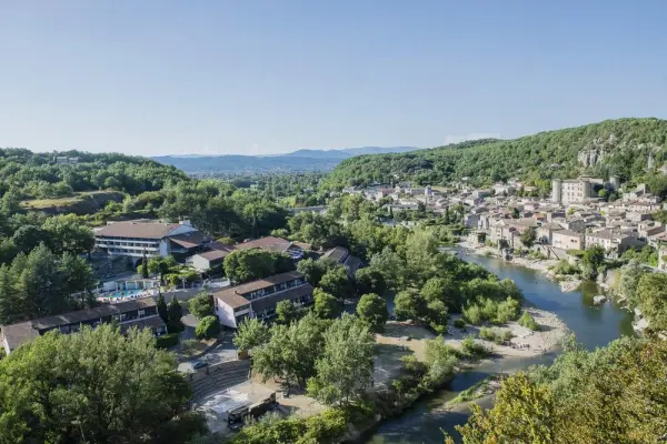 Domaine Lou Capitelle and Spa - Overview