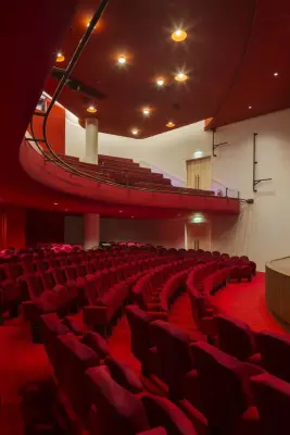 Théâtre de l'Alliance Française - NIVEAU ORCHESTRE