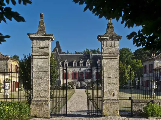 Château Olivier - Extérieur