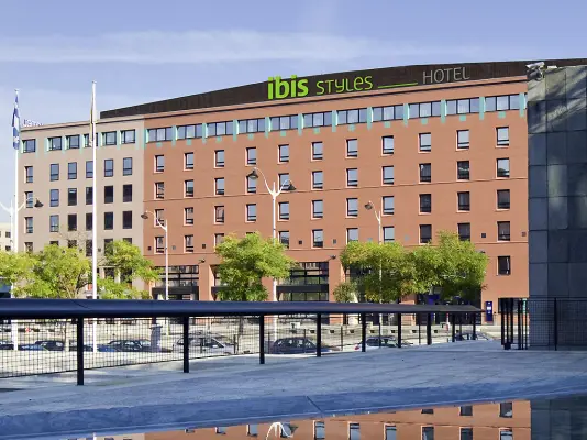 Ibis Styles Evry Courcouronnes - Front