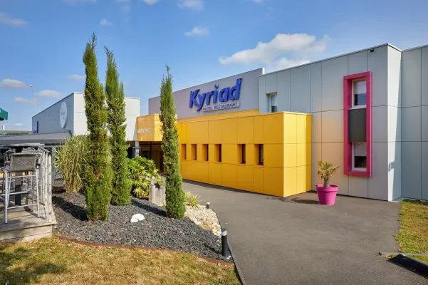 Kyriad La Roche-sur-Yon - Façade