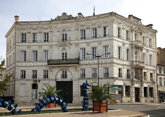 Hôtel François 1er - Façade
