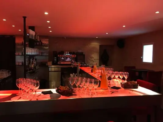La Chichoumeille - Bar