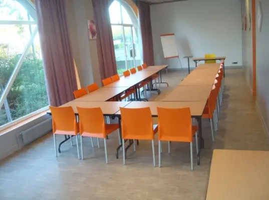 Première Classe Cergy-Pontoise - Salle de réunion