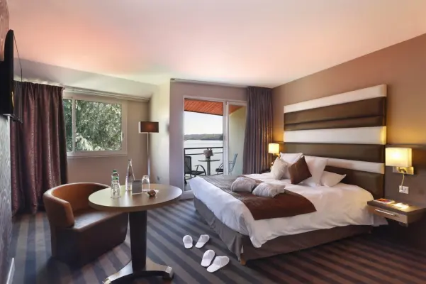 The Originals Hotel du Golf de L'Ailette - Room