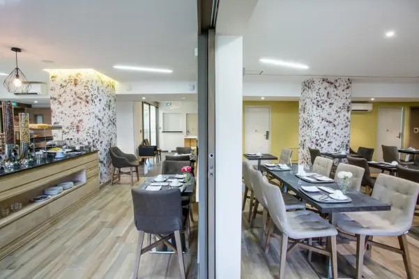 Kyriad Chambéry Centre - Curial - Restaurant