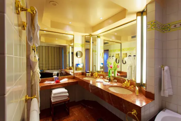 Hôtel Bakoua - Salle de bain