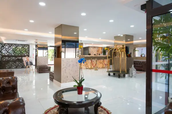 Hôtel Amazonia Cayenne - La Réception / L'Accueil 
