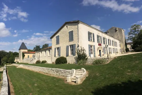 Château de Laléard - Extérieur du château