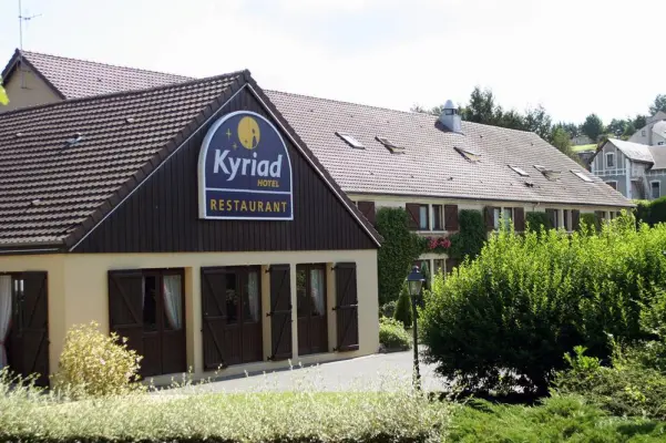 Kyriad la Ferté-Bernard - Façade