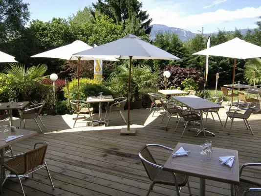 Mercure Grenoble Meylan - Terrasse restaurant