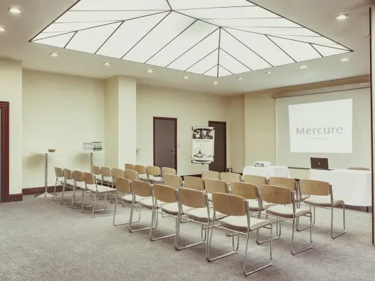 Mercure Limoges Royal Limousin - Seminar room