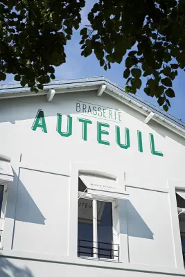 Auteuil Brasserie - Façade