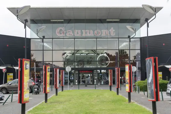 Gaumont Valenciennes - Extérieur