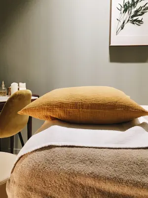 Holi - Massage et soin