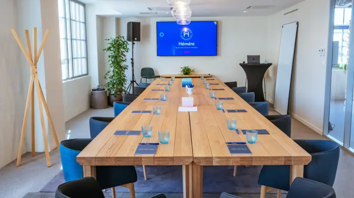 Halle Héméra - Le salon des Entrepreneurs accueille vos réunions