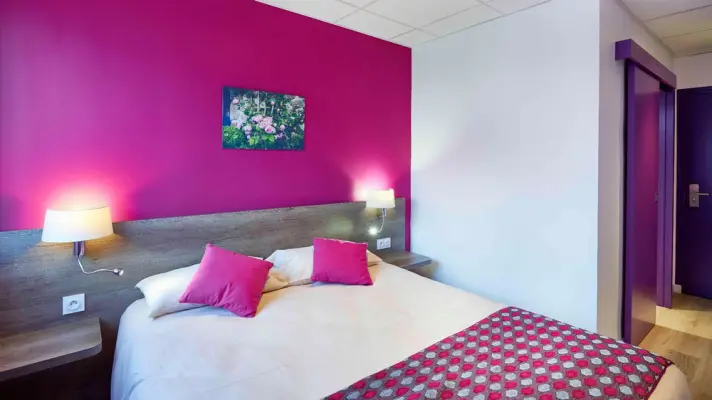 Cozy Hôtel Morlaix - Chambre rose