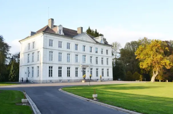 Château de Gézaincourt - Außenansicht