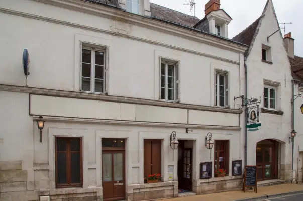 The Originals Boutique Hôtel George Sand Loches - Façade